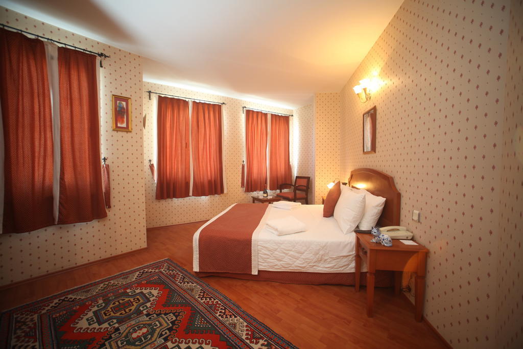 فندق اسطنبولفي  فندق إرغوفان - فئة خاصة الغرفة الصورة